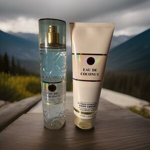 Bath & Body Works Eau de Coconut Set - Blue and Cream